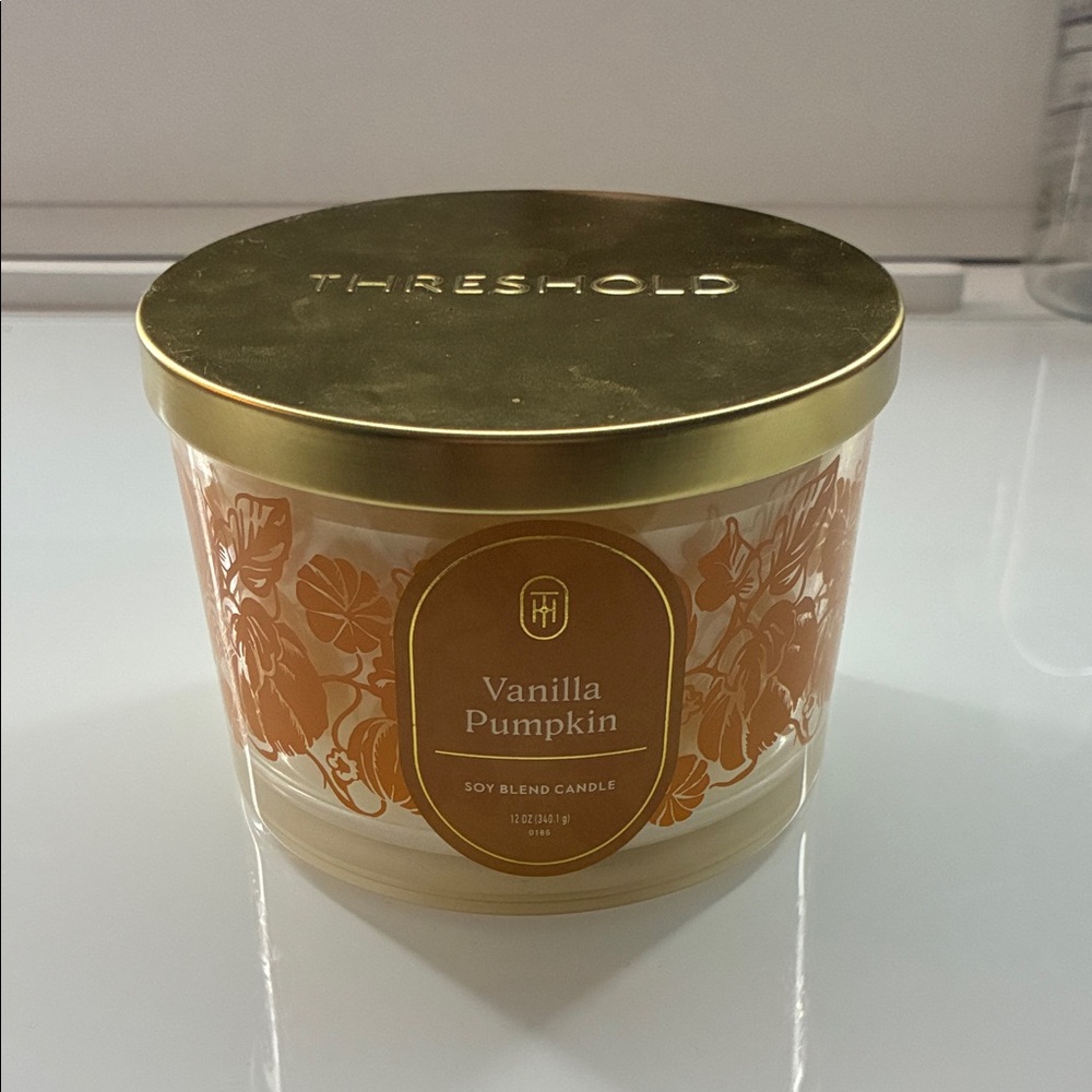 Threshold Vanilla Pumpkin Soy Candle - Gold and Orange Floral